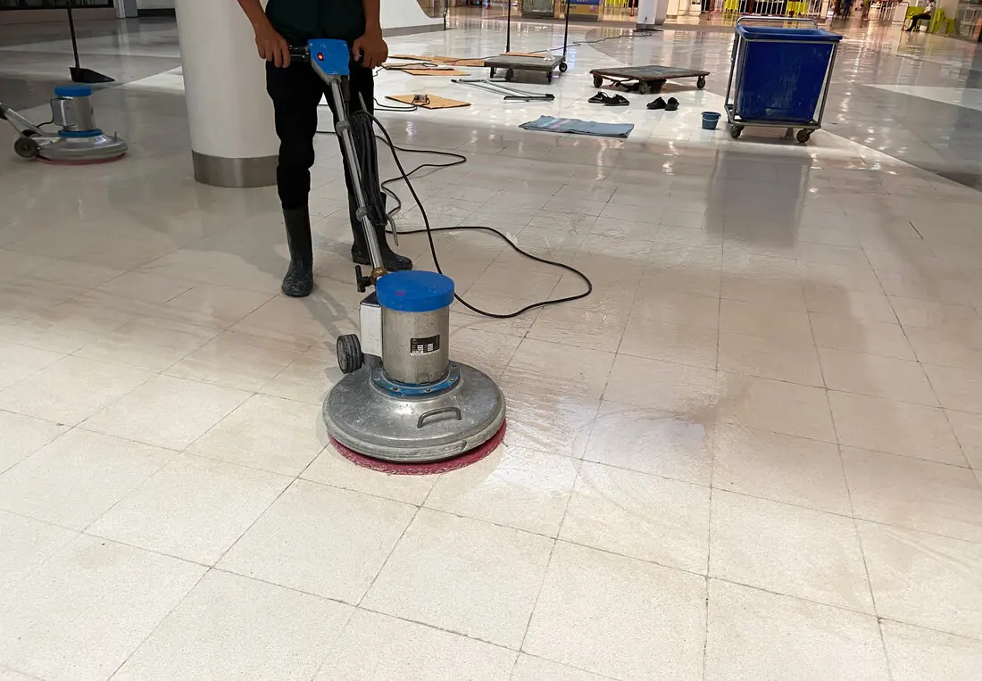 Bodenreinigung